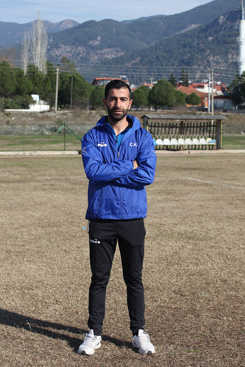 Gümüşlükspor yardımcı antrenörü Ali Cihan Kayaş 4
