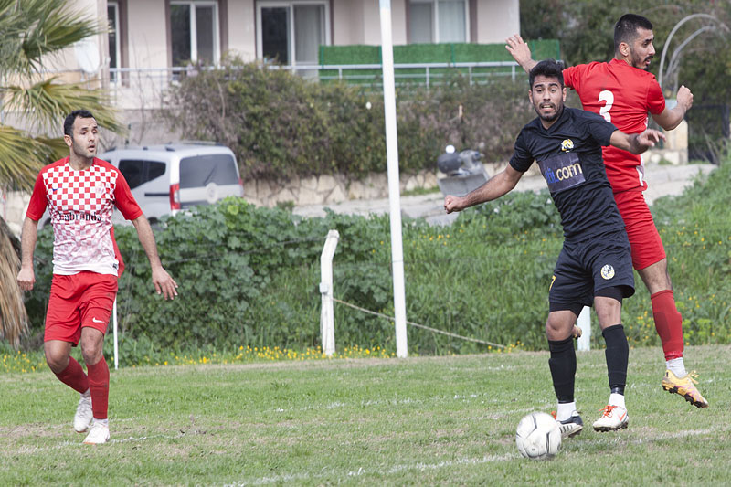 Milas Belediyesi Beçin Gençlikspor 0 - 0 Gümüşlükspor - Fotoğraf: Yalçın Çakır 15