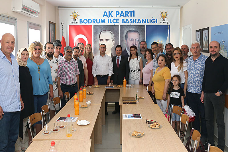 Ahmet Aras Bodrum AKP'de 1
