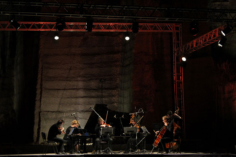 Piyanist Gülsin Onay, Athenaeum String Quartet ve Daniil Margulis’in Antik Taş Ocağı’nda verdiği konser 2023
