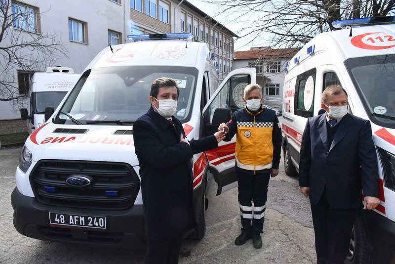 Bakanlıktan Muğla'ya 18 ambulans 4