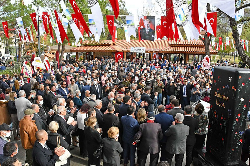 Bahriye Üçok Parkı ve Türkan Saylan Anıtı açıldı 4