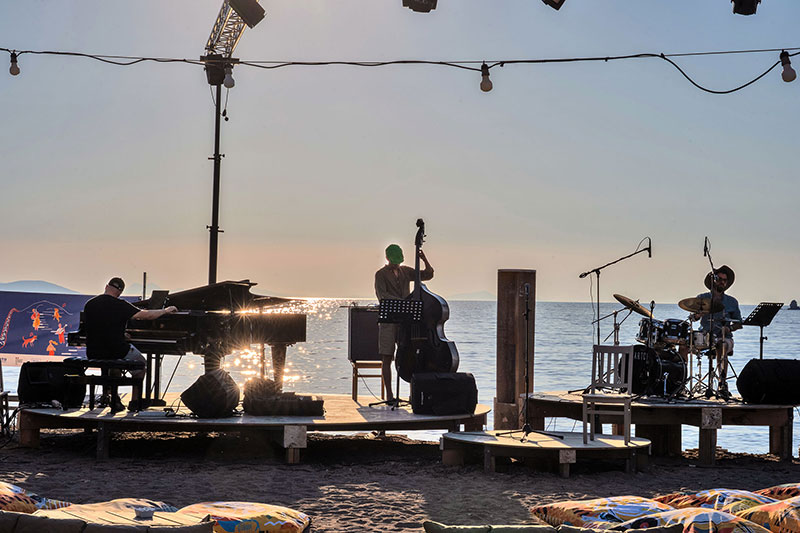 Adem Gülşen Trio, Gümüşlük konser, Temmuz 2025