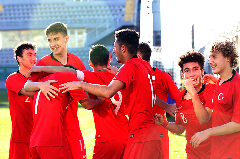 U16 Türk Milli Futbol Takımımız, Paraguay'ı 1-0 yendi 1