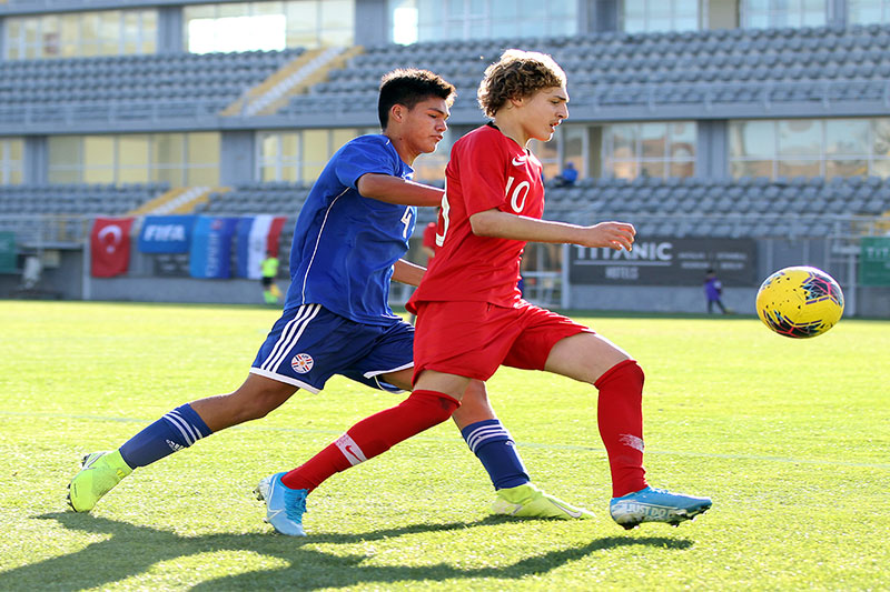 U16 Türk Milli Futbol Takımımız, Paraguay'ı 1-0 yendi 2
