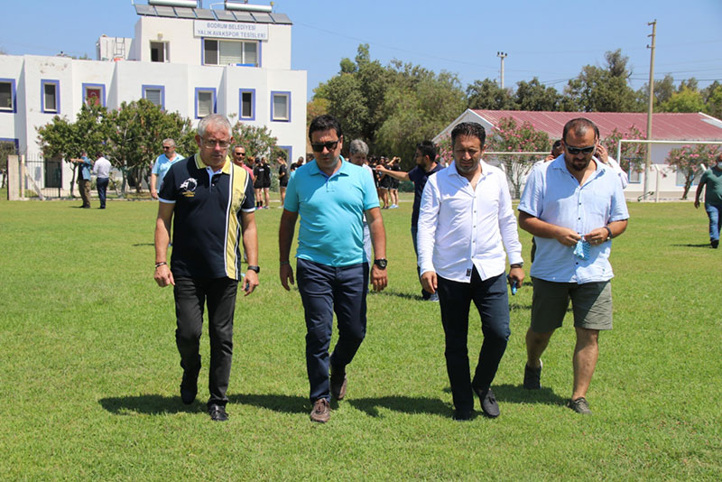 Bodrum Belediye Başkanı Ahmet Aras, Yalıkavak Spor Kulübü ziyaret 4