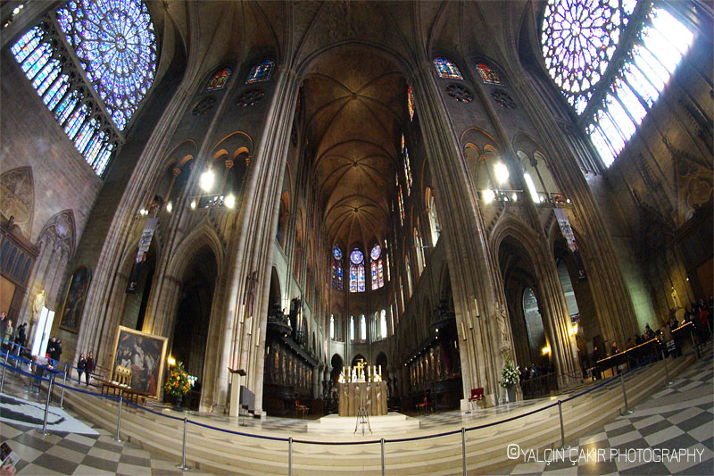 Notre-Dame de Paris Cathedral - Photo: Yalcin Cakir 11