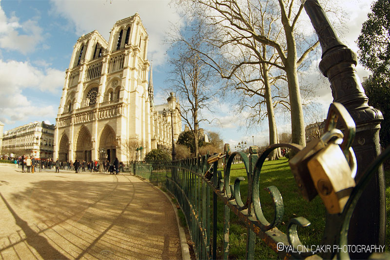 Notre-Dame de Paris Cathedral - Photo: Yalcin Cakir 19