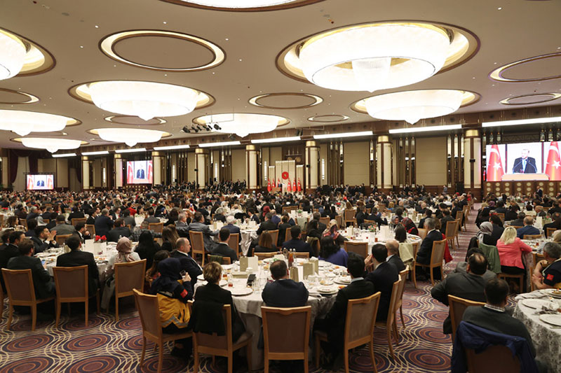 Cumhurbaşkanı Recep Tayyip Erdoğan, sağlık çalışanlarıyla iftar 2